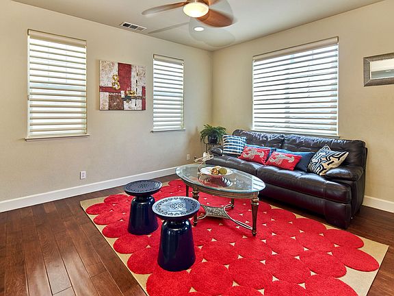 5th image of 4697 Torrey Pines Cir