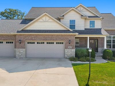 6904 N Buckthorn Way, Edwards, IL, 61528