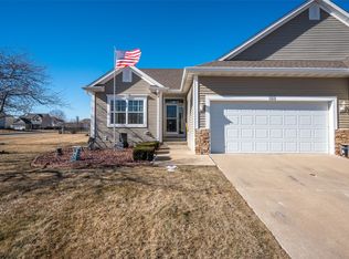 188 SE Sweetgrass Ln, Pleasant Hill, IA 50327