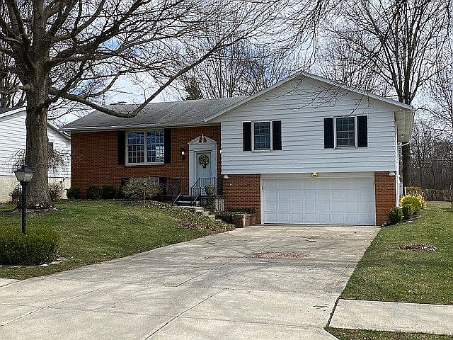 1st image of 812 Hickory Dr
