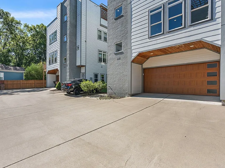 1506 Ward Ave — Photo 42