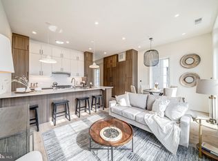 444 R St NW #B, Washington, DC 20001