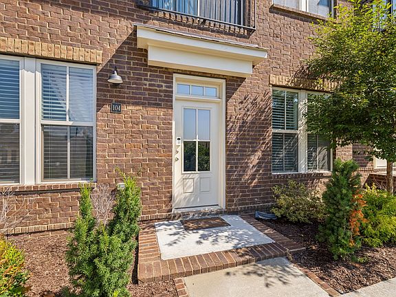 4th image of 1011 Vida Way APT 104