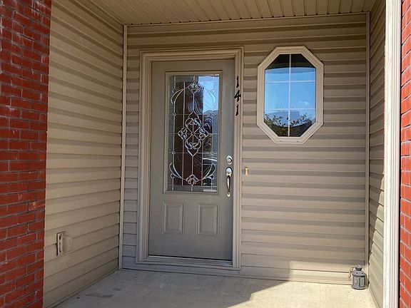 3rd image of 141 Twin Lakes Dr