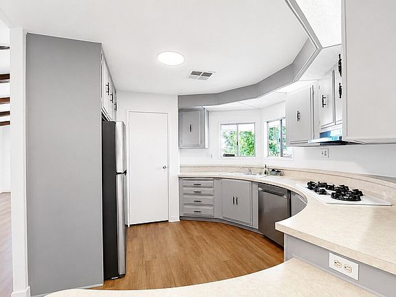 2nd image of 2550 E Avenue I Space 85
