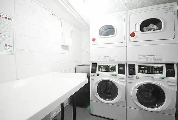 Rented by MOTION New York | media 12