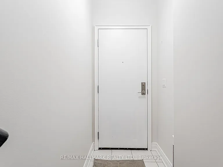 380 Hopewell Ave #224 — Photo 3
