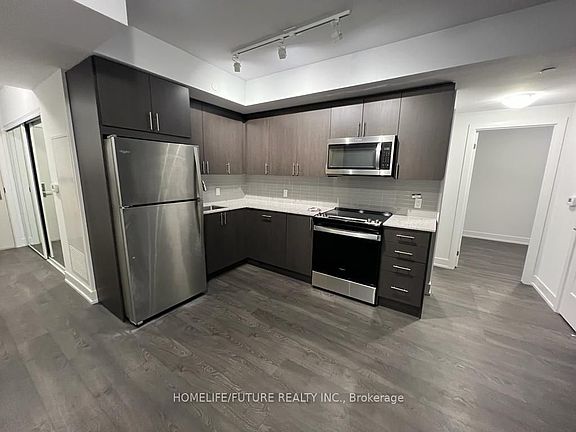 3rd image of 2550 Simcoe St N #1116