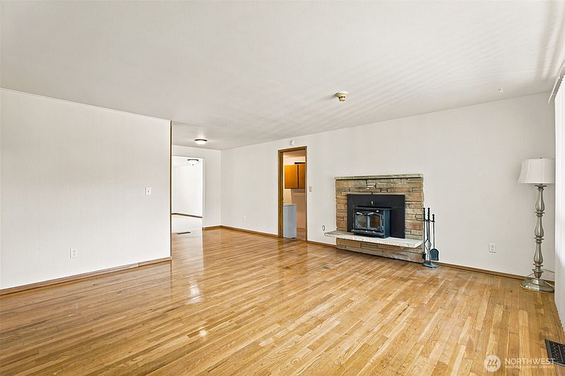 5th image of 4848 S 288th Street