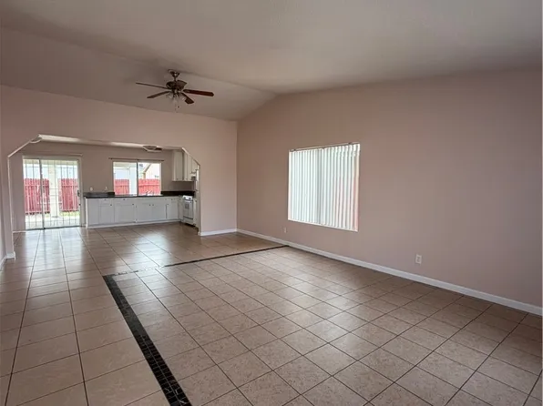 5947 Via La Contera Dr, Whitney, NV 89122