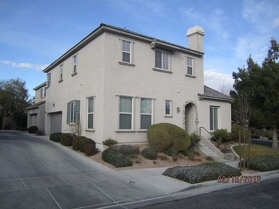 5th image of 10568 English Pine Dr