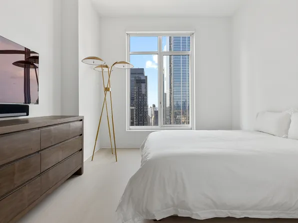 30 Park Place image 5 of 7