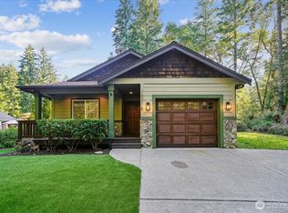 10315 Riviera Dr, Anderson Island, WA 98303