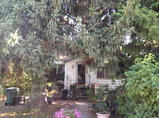 3220 NE 94th St, Seattle, WA 98115