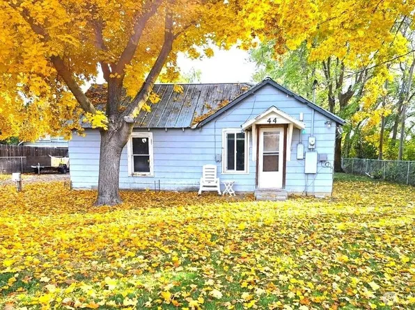 44 Weatherstone Road, Omak, WA 98841