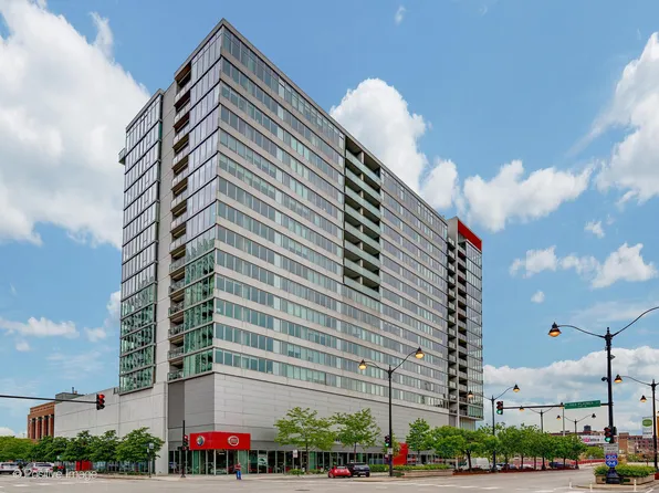 659 W Randolph St #413, Chicago, IL 60661