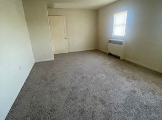 210 Penn St #2, Hanover, PA 17331