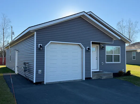 402 Haller St #C, Kenai, AK 99611