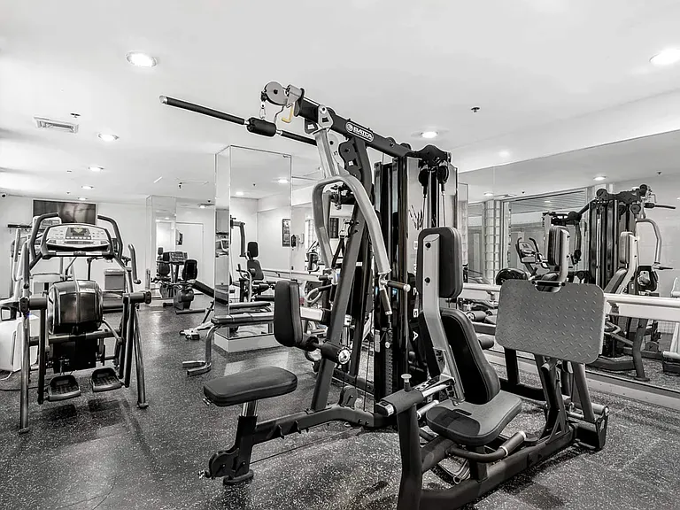 50 Lexington Ave #3B — Photo 8