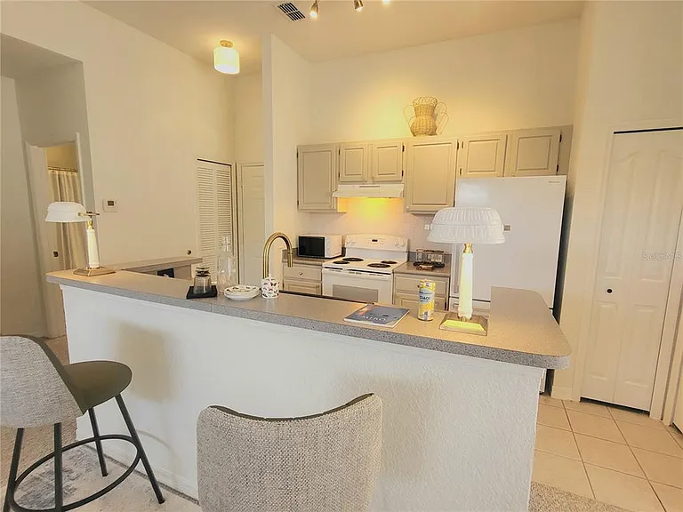2718 Maitland Crossing Way #308 — Photo 4