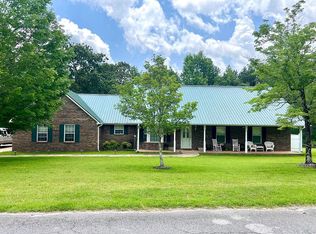 932 Dogwood Ln, Iuka, MS 38852