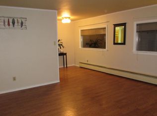 423 E 15th Ter APT 4, Anchorage, AK 99501