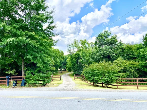 1760 Fox Hill Rd, Defuniak Springs, FL 32433