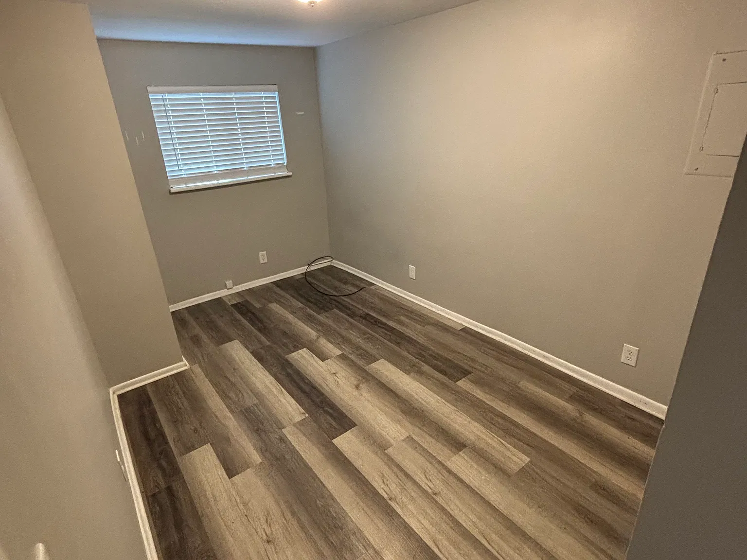 421 Pine St — Photo 2