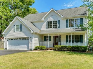 1795 Greenwood Rd, Toms River, NJ 08753