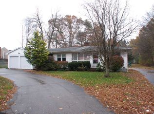 976 Webster St, Hanover, MA 02339