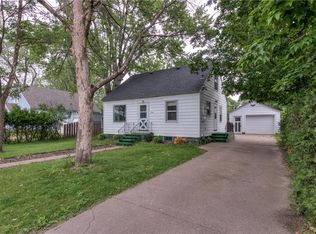 1708 5th St E, Menomonie, WI 54751