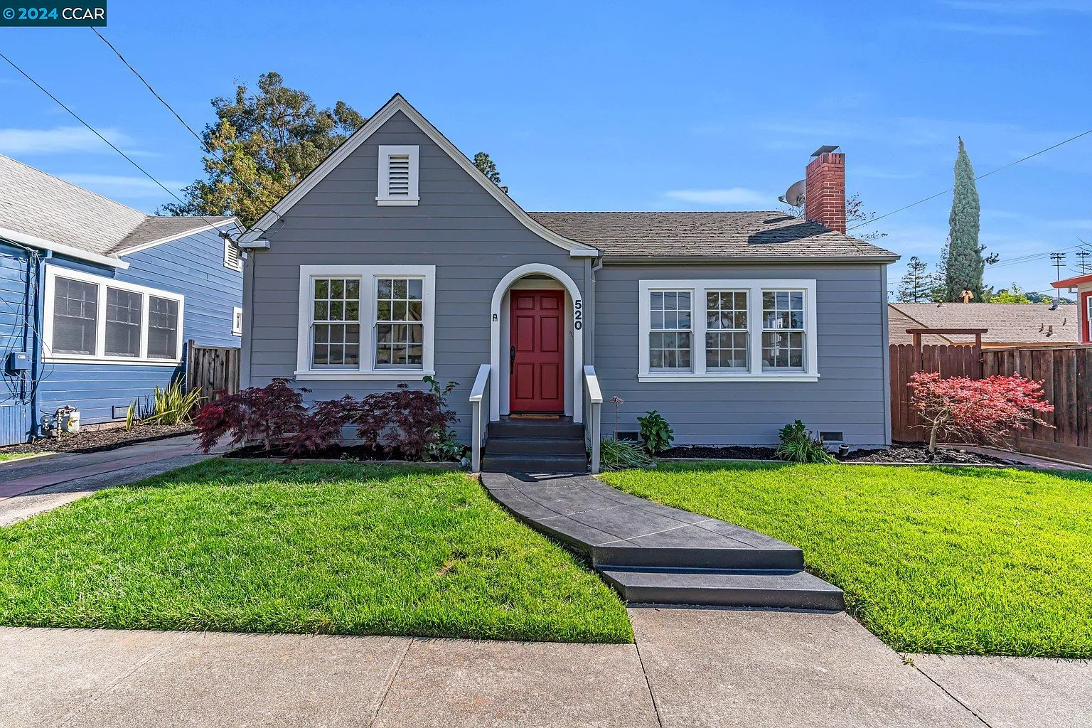 520 Flora St photo 1