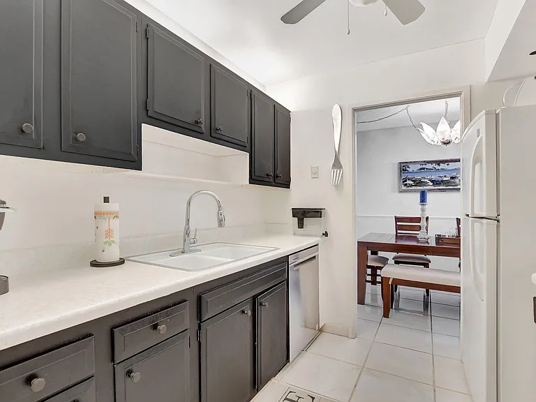 2121 N Ocean Blvd #1406W — Photo 14