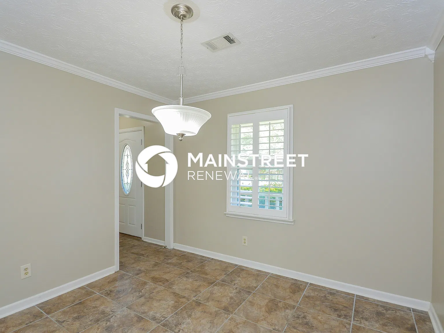 420 Ashley Way — Photo 4