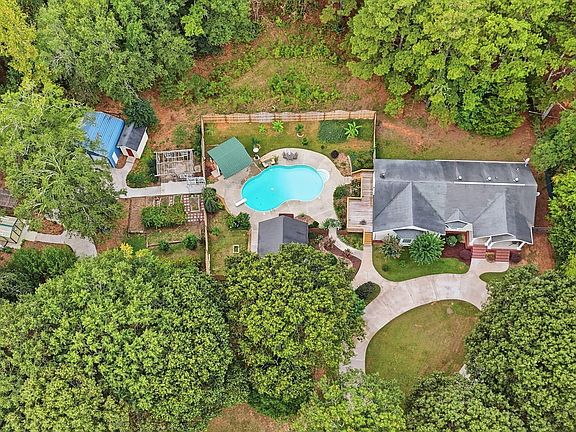 5th image of 796 Oak Grove Rd