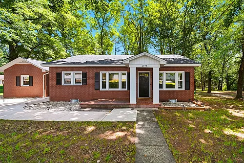 2048 Quiet Ln Photo 1