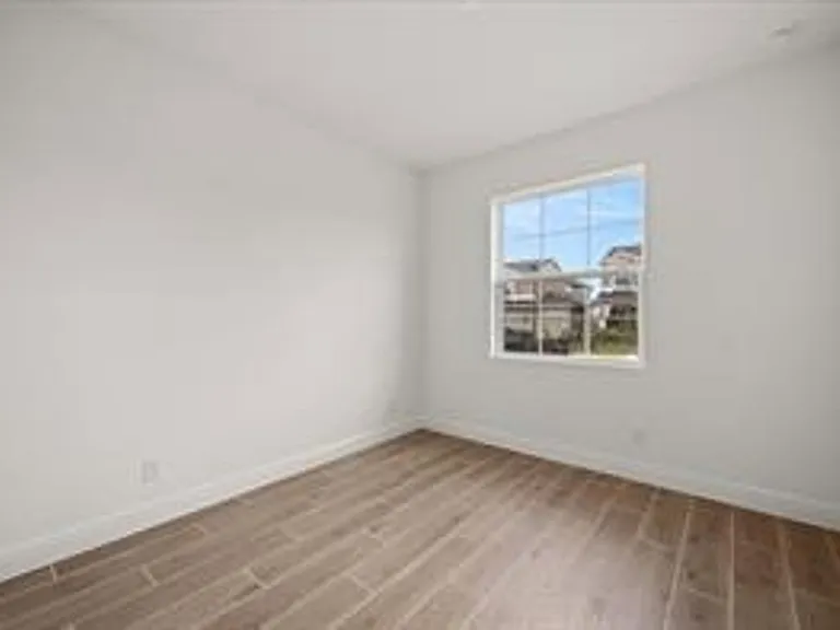 7731 Scicli Way — Photo 16