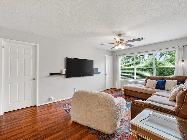 21202 Barker Canyon Ln — Photo 30