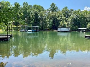 30 Mary Saphire Rd, Dawsonville, GA 30534