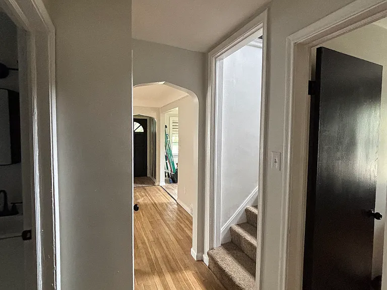 McKinney St — Photo 18