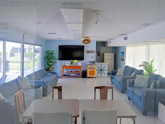 2nd image of 2170 NE 51st Ct Unit B6