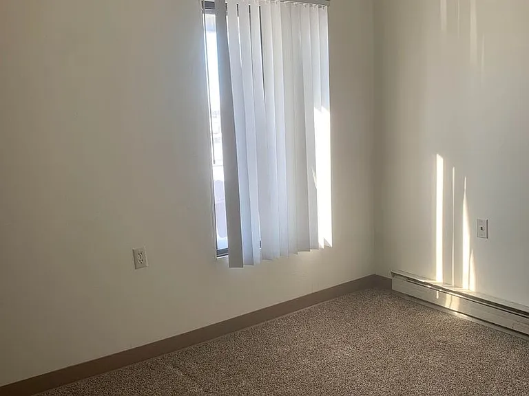 Park Place West Apartments — Photo 57