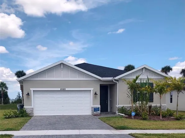 8582 DAHLIA CIRCLE, PORT ST LUCIE, FL 34986
