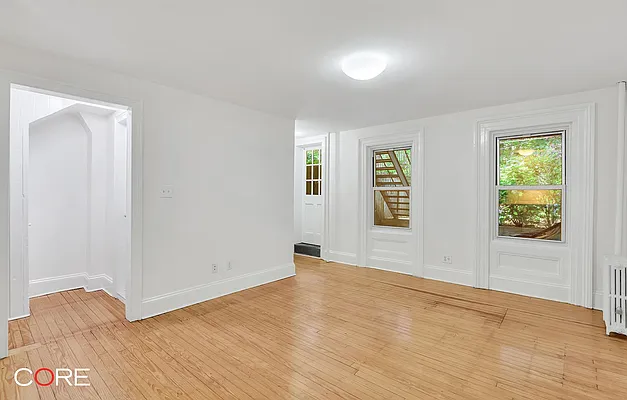 Rented by CORE | media 15