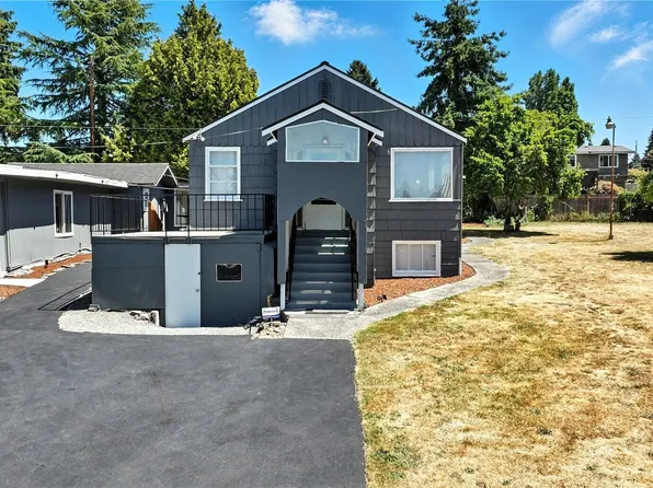 11908 10th Avenue SW, Seattle, WA 98146