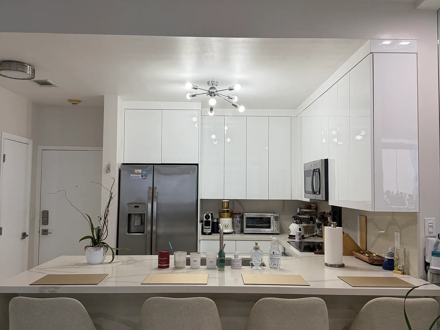 1 bed, 1.5 bath, 757 sqft, $3,500 — Photo 4