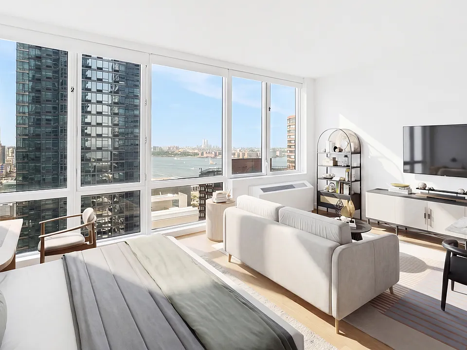 605 W 42nd St #58Q