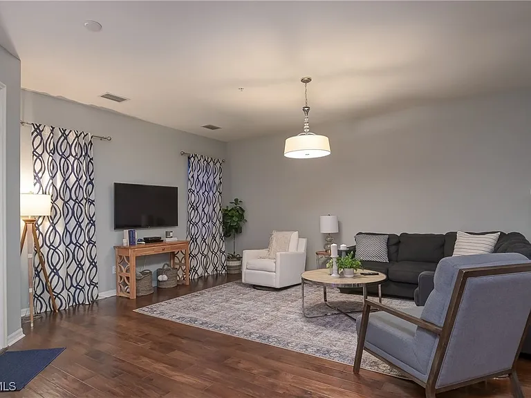 11845 Palba Way #7301 — Photo 4