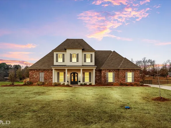 1431 Suwannee Ln, Benton, LA 71006