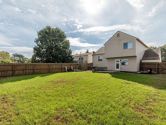 2nd image of 2824 Bannon Ct